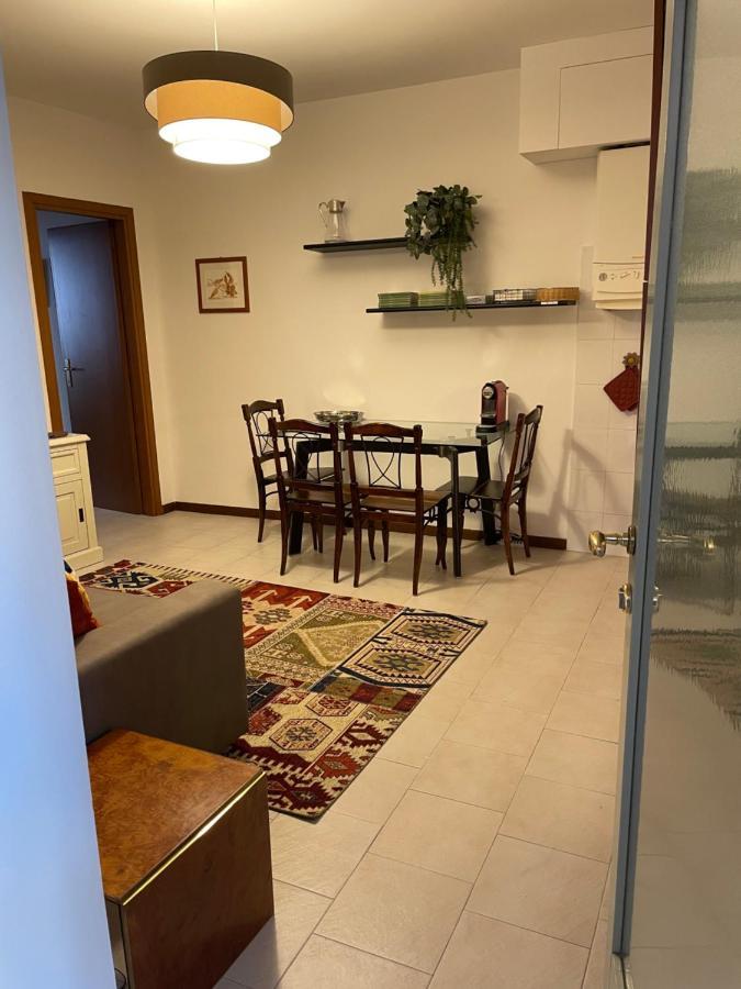 Accademia Family Apartment แบร์กาโม ภายนอก รูปภาพ
