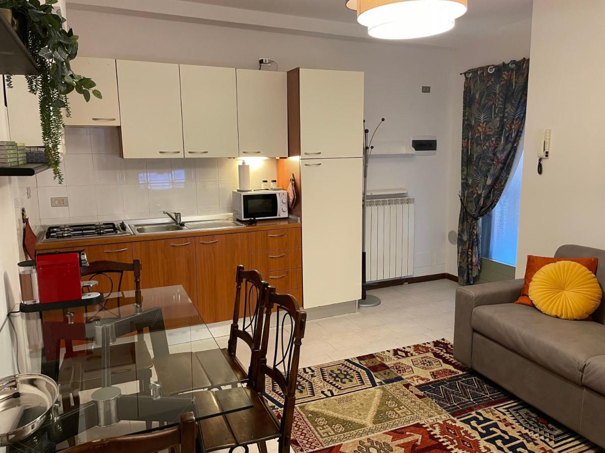 Accademia Family Apartment แบร์กาโม ภายนอก รูปภาพ
