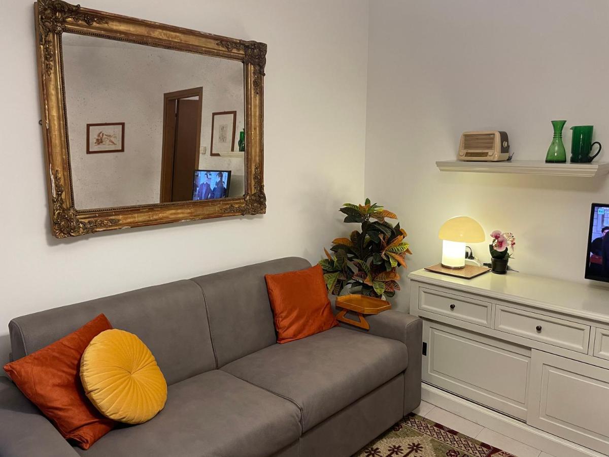 Accademia Family Apartment แบร์กาโม ภายนอก รูปภาพ