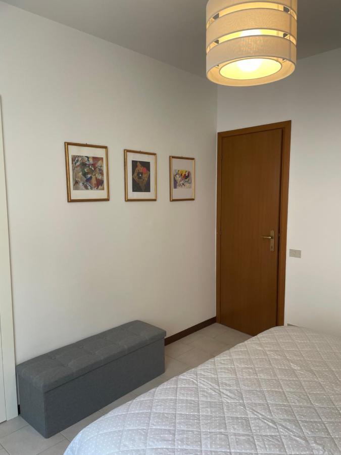 Accademia Family Apartment แบร์กาโม ภายนอก รูปภาพ